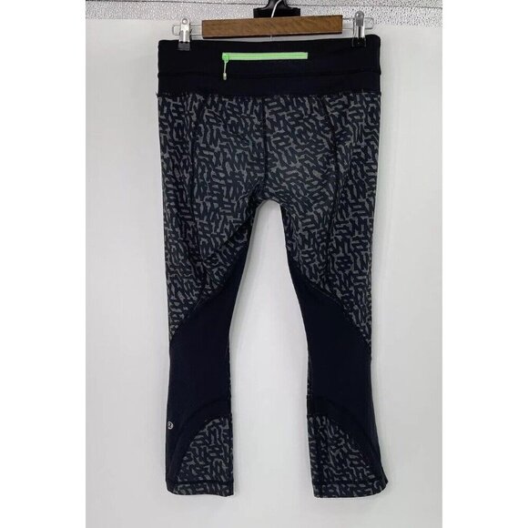 Lululemon Run Inspire Crop II Block It Pocket Luxtreme Heathered Net Pot Black 6 - Picture 2 of 13